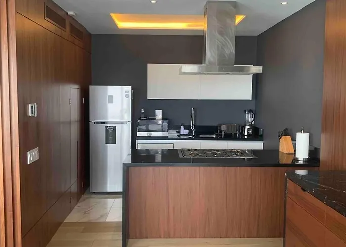 Amazing Fully Equipped Penthouse *