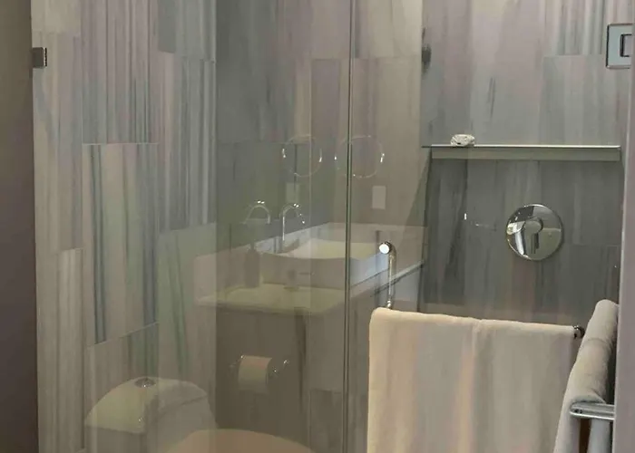 Amazing Fully Equipped Penthouse