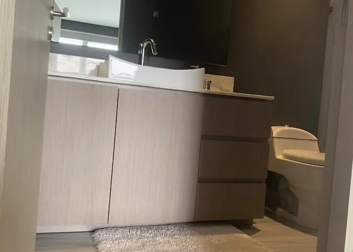 Amazing Fully Equipped Penthouse